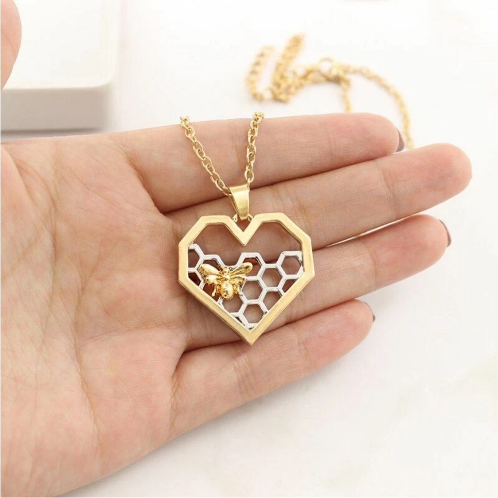Heart with Bee & Honeycomb Necklace - Picture 8 of 9